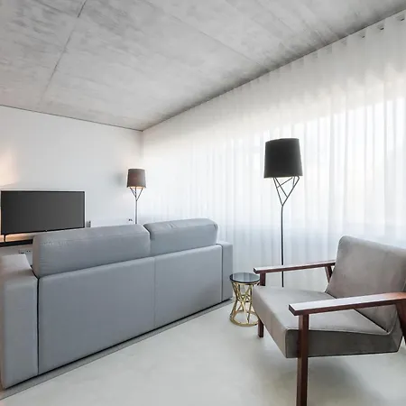 Cedofeita Lux Design פורטו